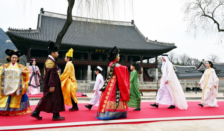 Hanbok Fashion Show at Gyeongbokgung