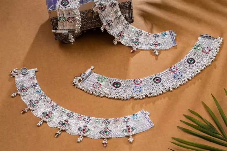 Silver Jewelry: Exquisite Rajasthani ornaments crafted with intricate designs and traditional motifs.