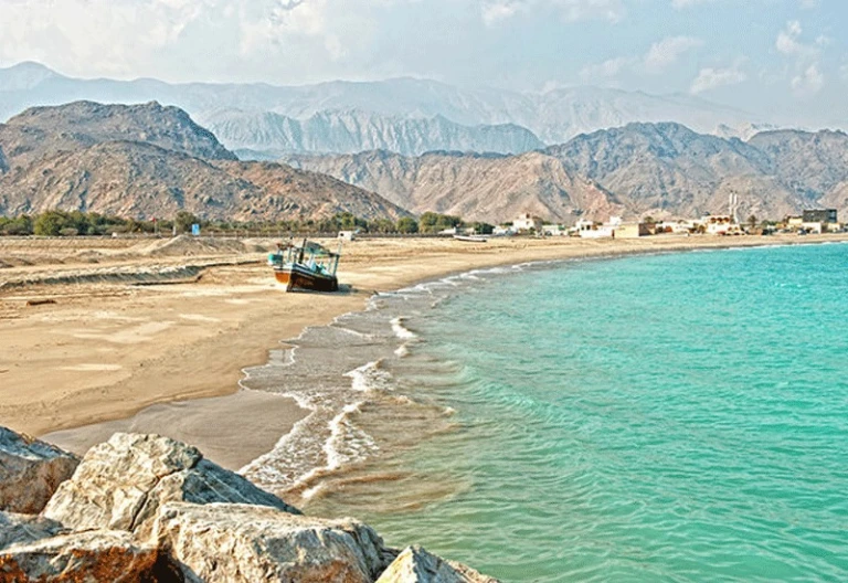 Fujairah&#039;s Hidden Beaches, Fujairah