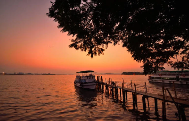 Sunset Cruise in Kochi Harbour