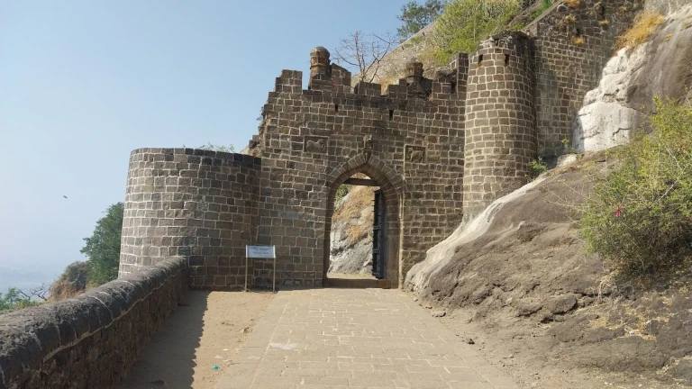 Shivneri Fort