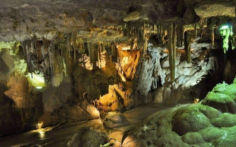 Mawsmai Cave, Meghalaya