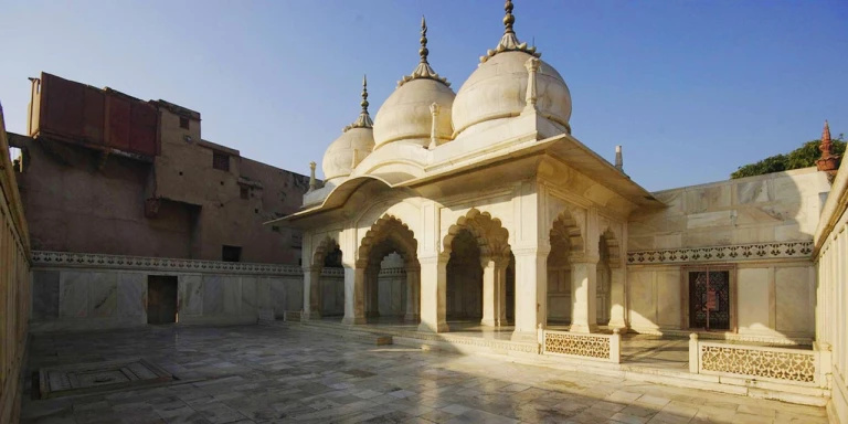 Nagina Masjid, Agra