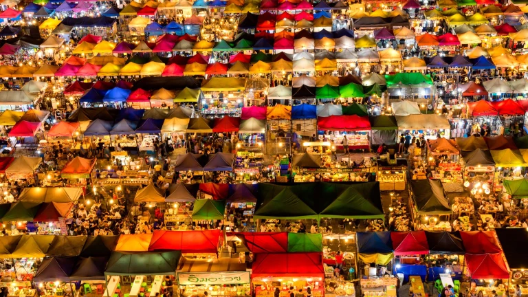 night markets in Thailand