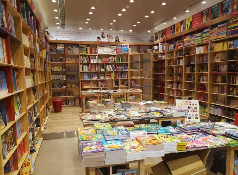 Bargain Book Hut (Kala Ghoda)