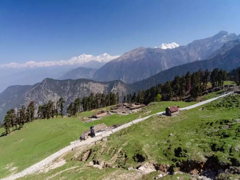 Deoria Tal - Chandrashila Trek (Uttarakhand)