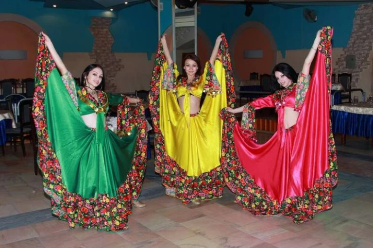 Tajikistan dance