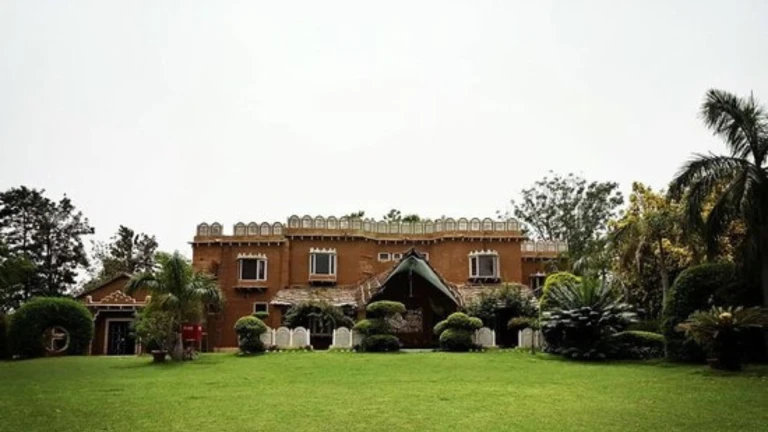 Surjivan Resorts