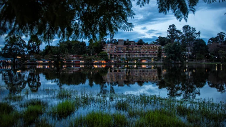 Beautiful Evening view of Kodaikanal Lake