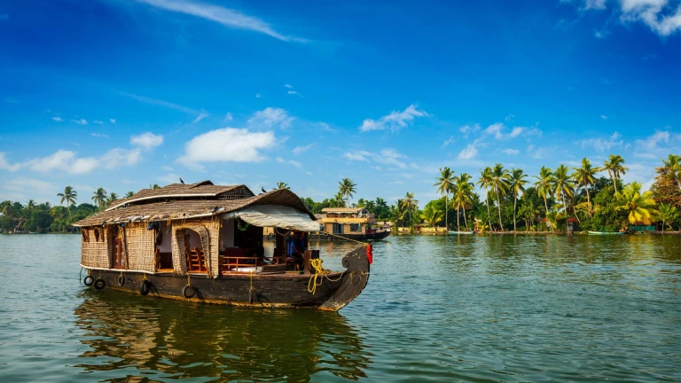 Houseboat Heaven