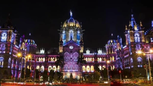 image for article Top 10 things to do at night in Mumbai 2023