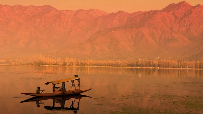  Sunset at the Dal Lake, Srinagar, Kashmir