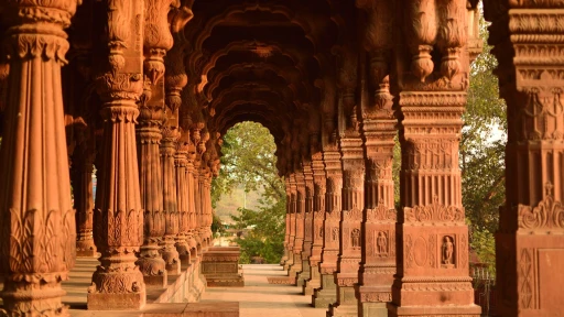 image for article 15 Must-See Places in Indore That Will Steal Your Heart