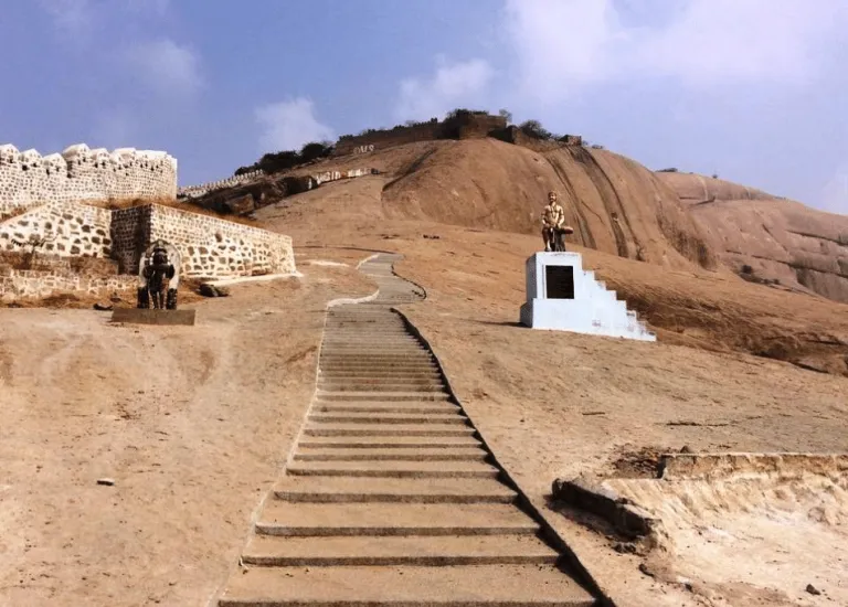 Bhongir Fort