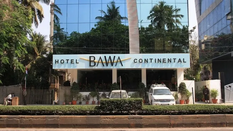Hotel Bawa Suites Juhu