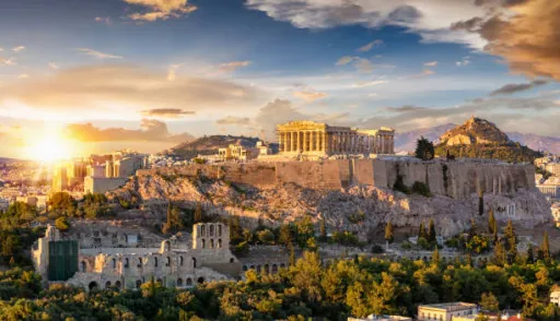 image for article Planning a Trip to Greece? Extreme Heat Poses Serious Risks for Tourists